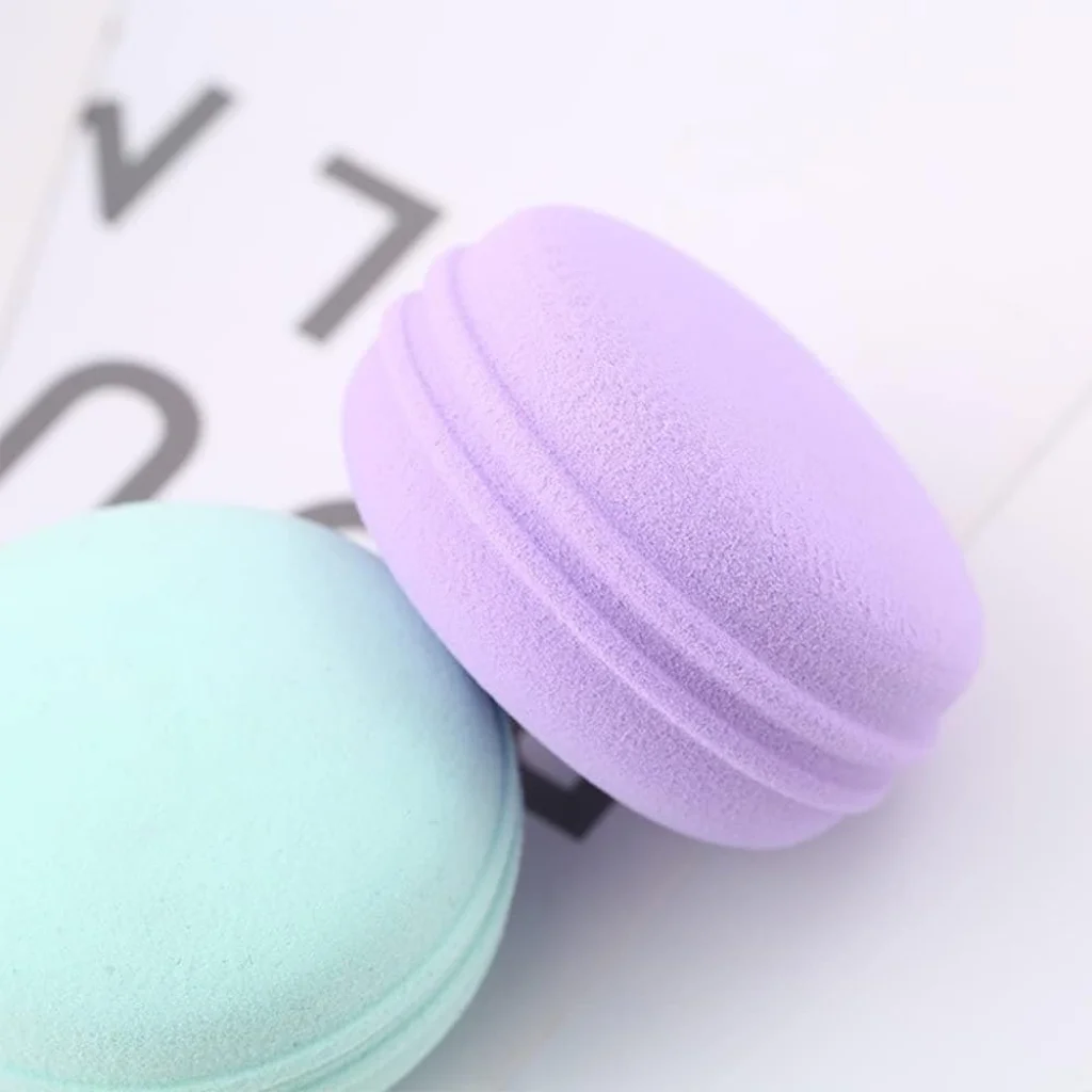 Burete de machiaj în formă de macarons, diferite culori - imagine 4