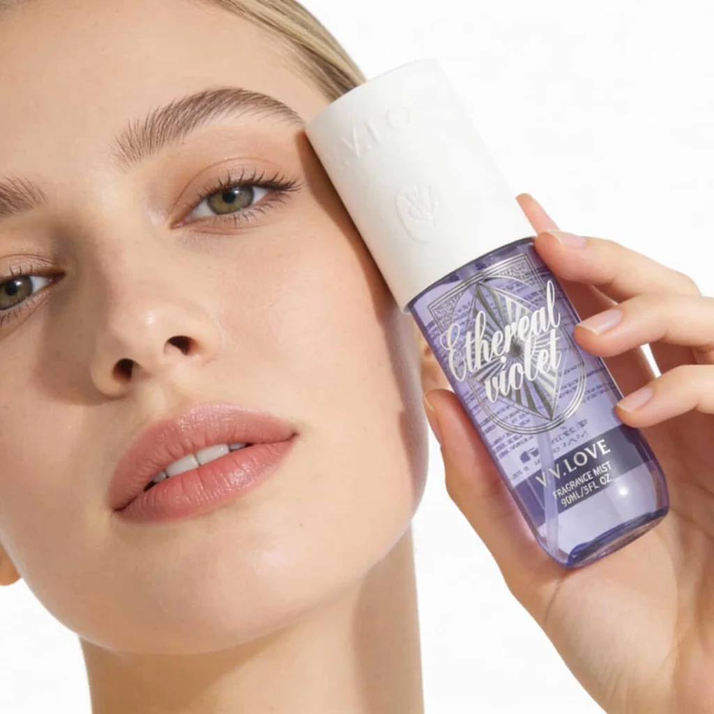 Spray parfumat pentru corp V.V. Love Ethereal Violet, 250 ml - imagine 2